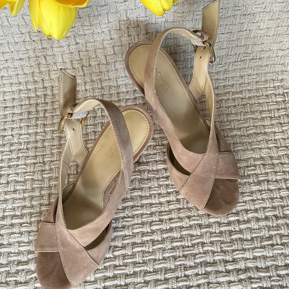 Michael Kors 6 1/2M
